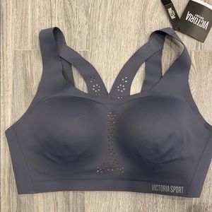 NWT Victoria Sport Angel Max Bra 36C